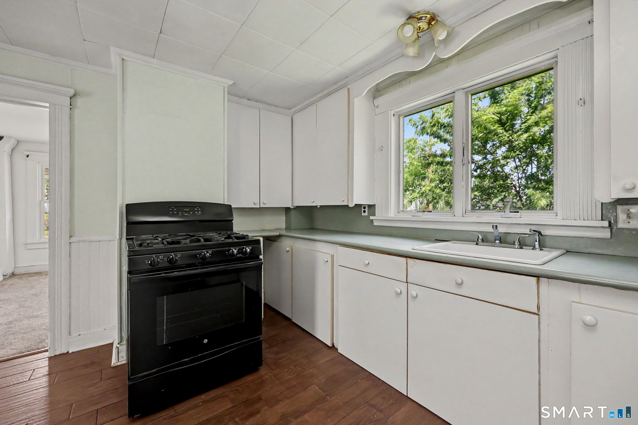 26 Victor Street Danbury CT 06810