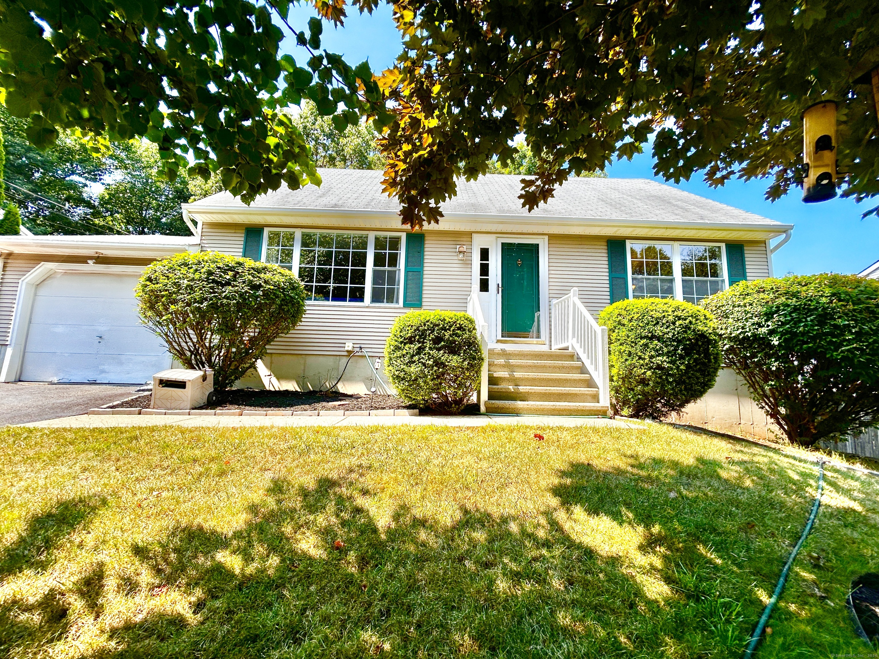 73 Perry Merrill Drive West Haven CT 06516