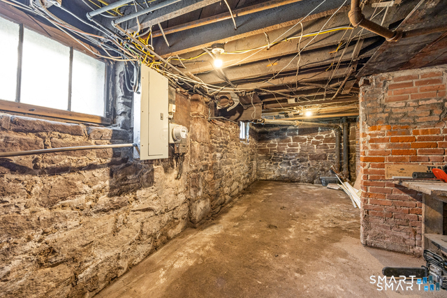 11 Marshall Street Hartford CT 06105