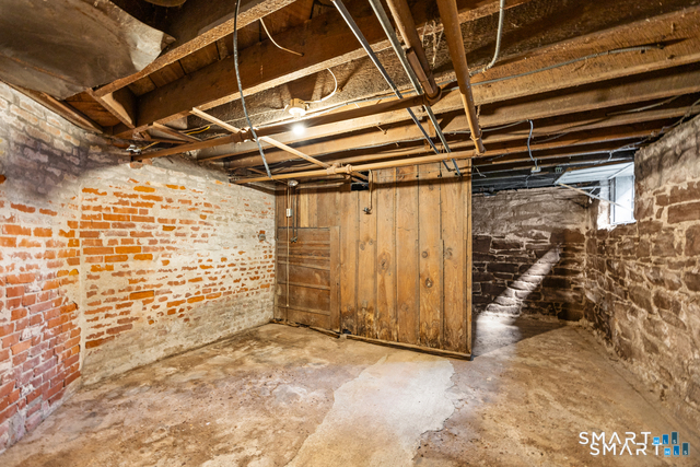 11 Marshall Street Hartford CT 06105