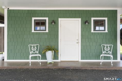 2 Minor Road East Haven CT 06512