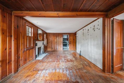 218 Griffin Road Suffield CT 06093