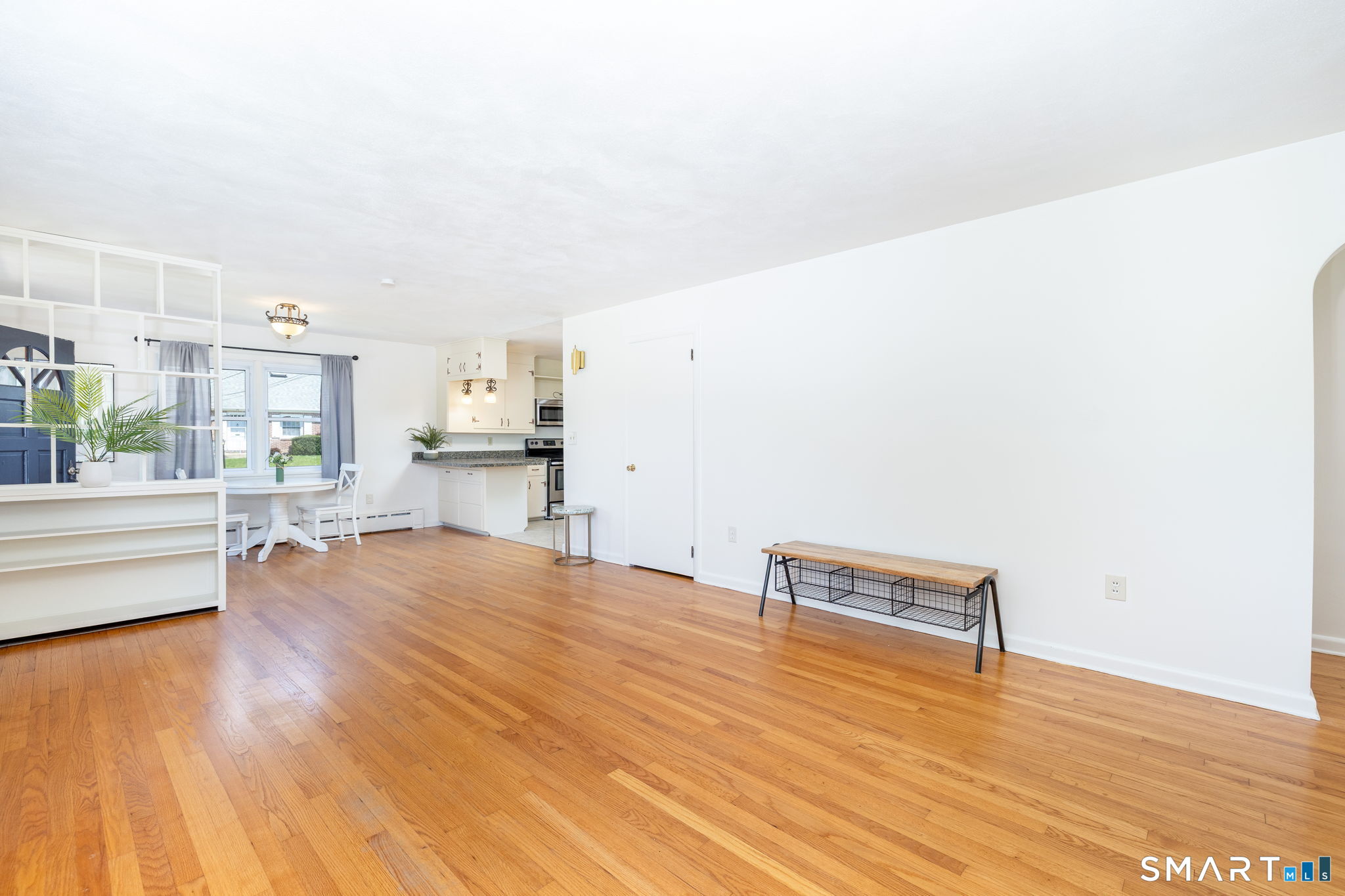 2 Charles Street New London CT 06320