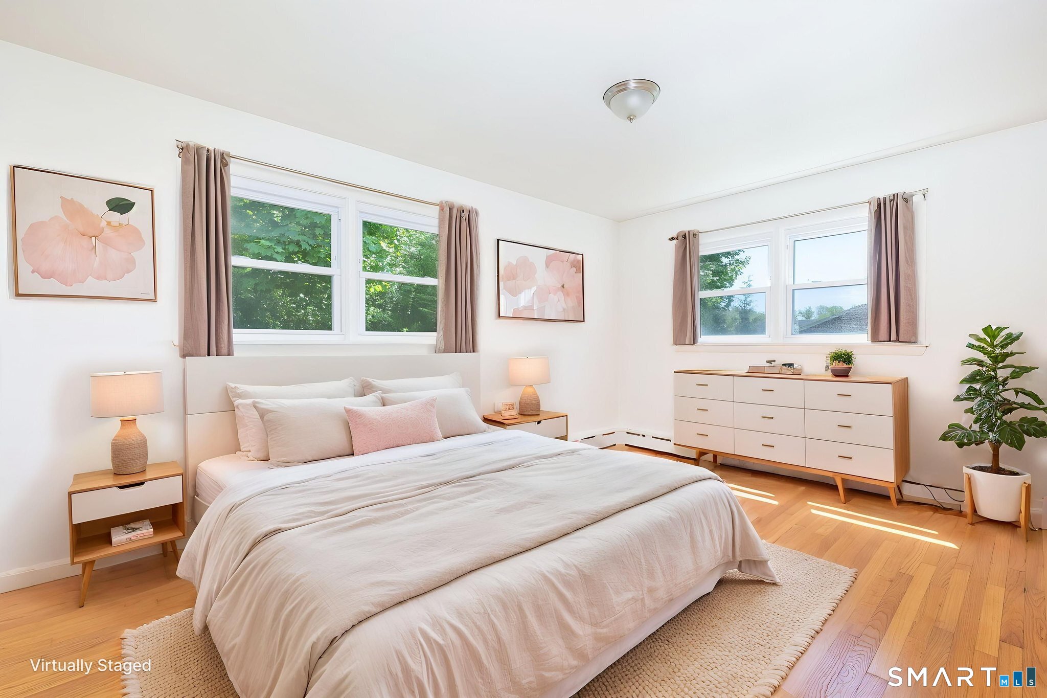 2 Charles Street New London CT 06320