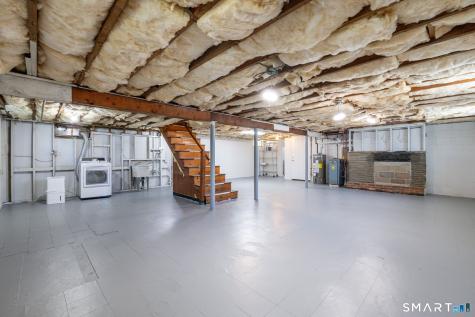 2 Charles Street New London CT 06320