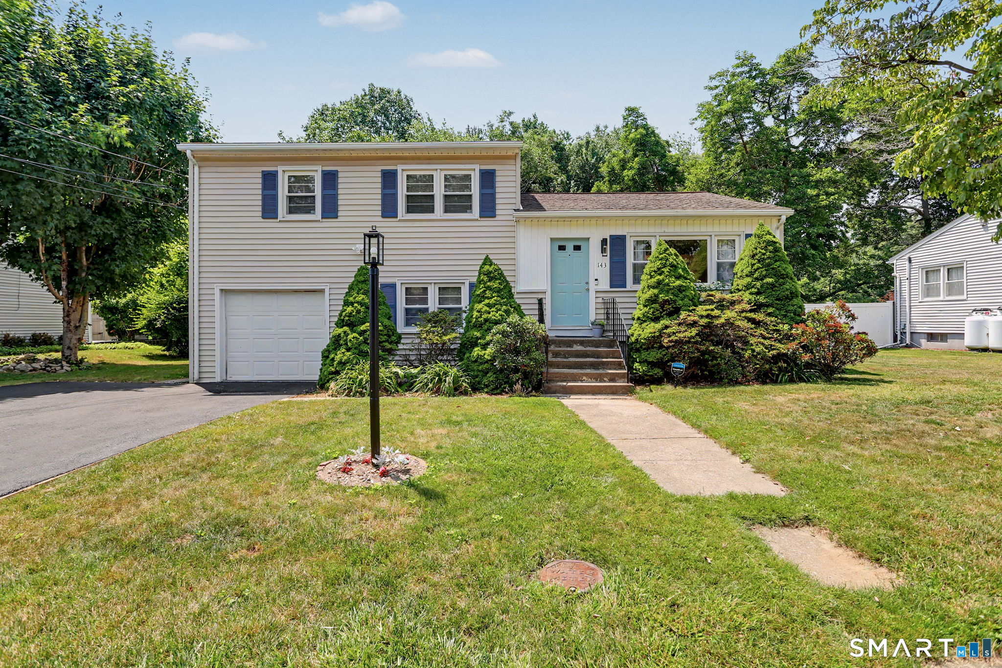 143 Ranch Drive Bridgeport CT 06606