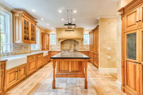 25 Hermit Lane Westport CT 06880