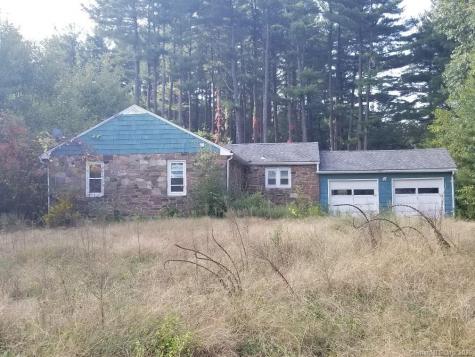 10 Larch Drive East Granby CT 06026