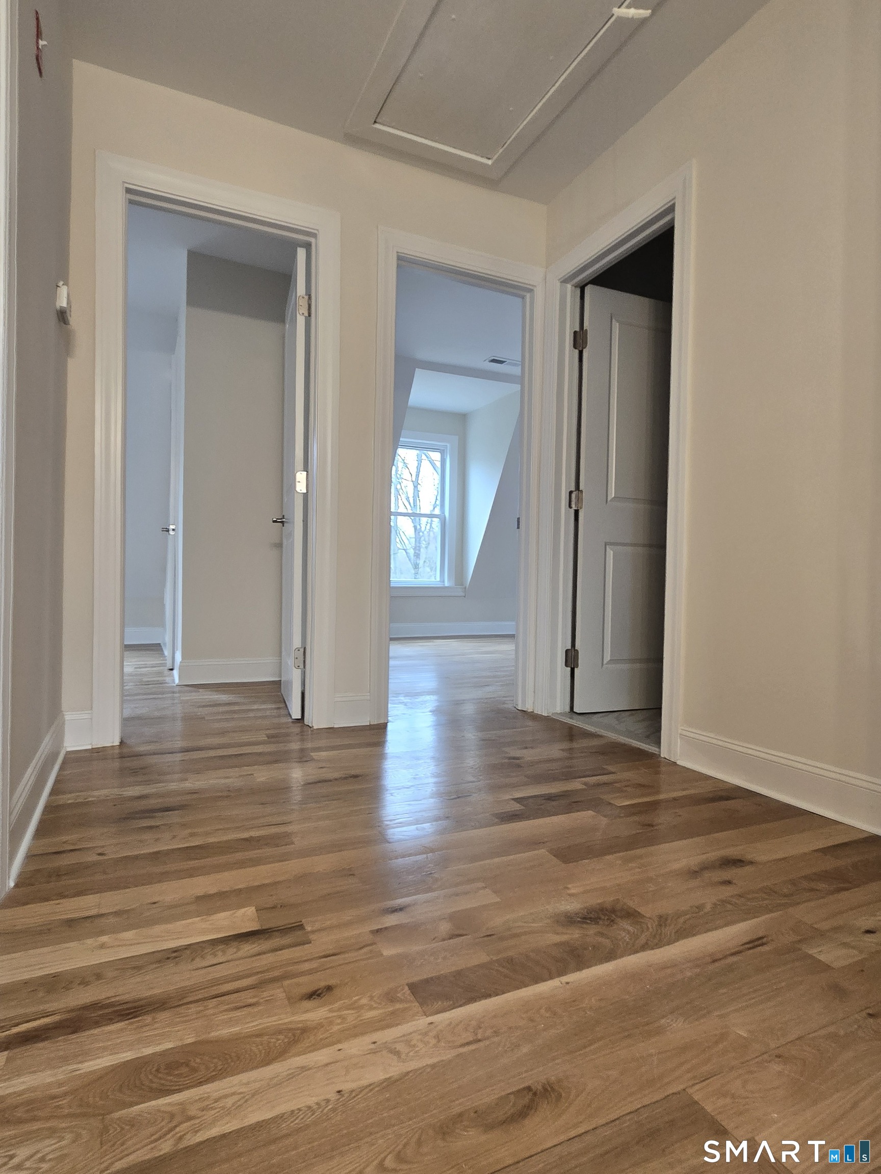 8 Pine Street Norwich CT 06360