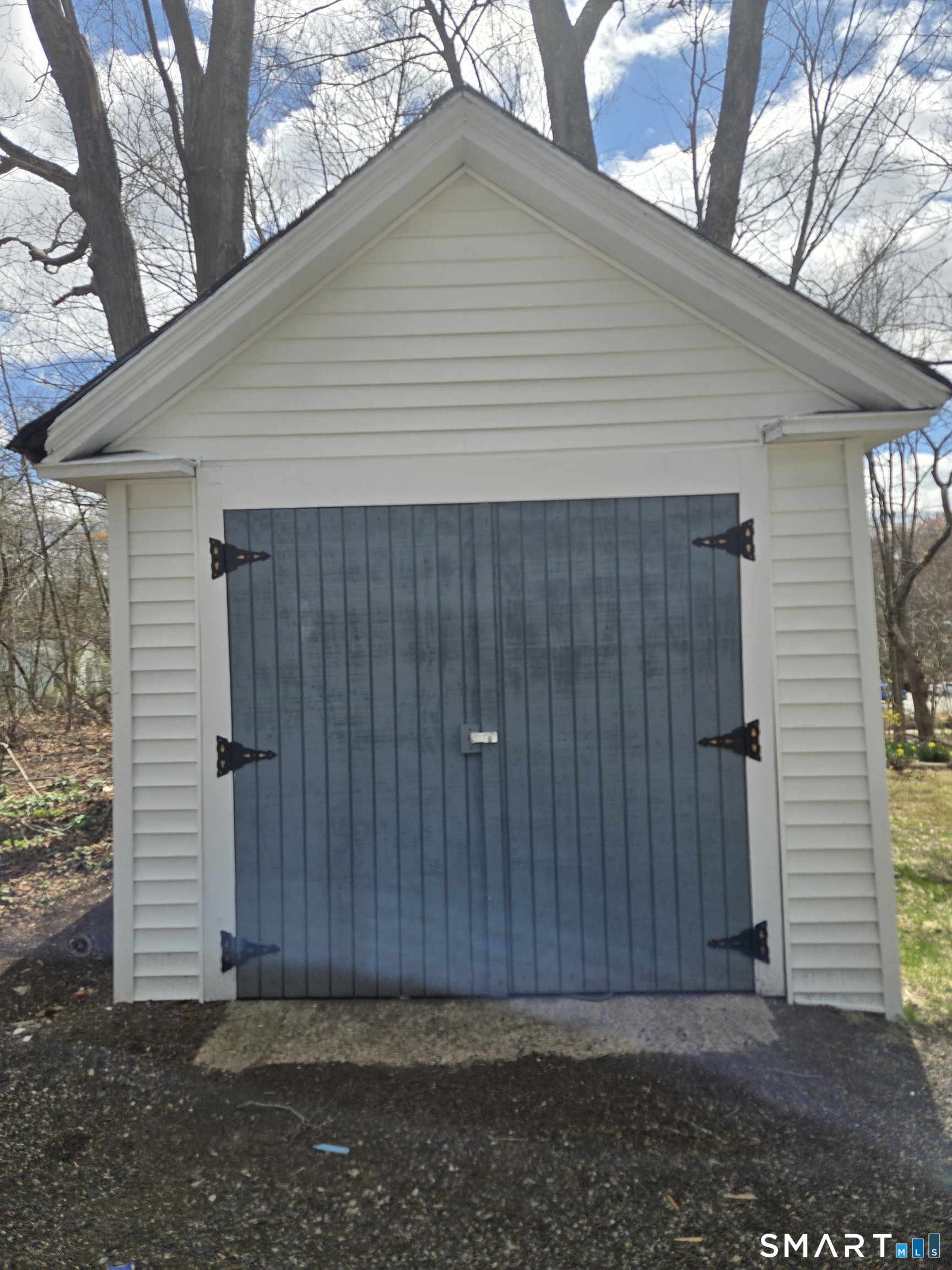 8 Pine Street Norwich CT 06360