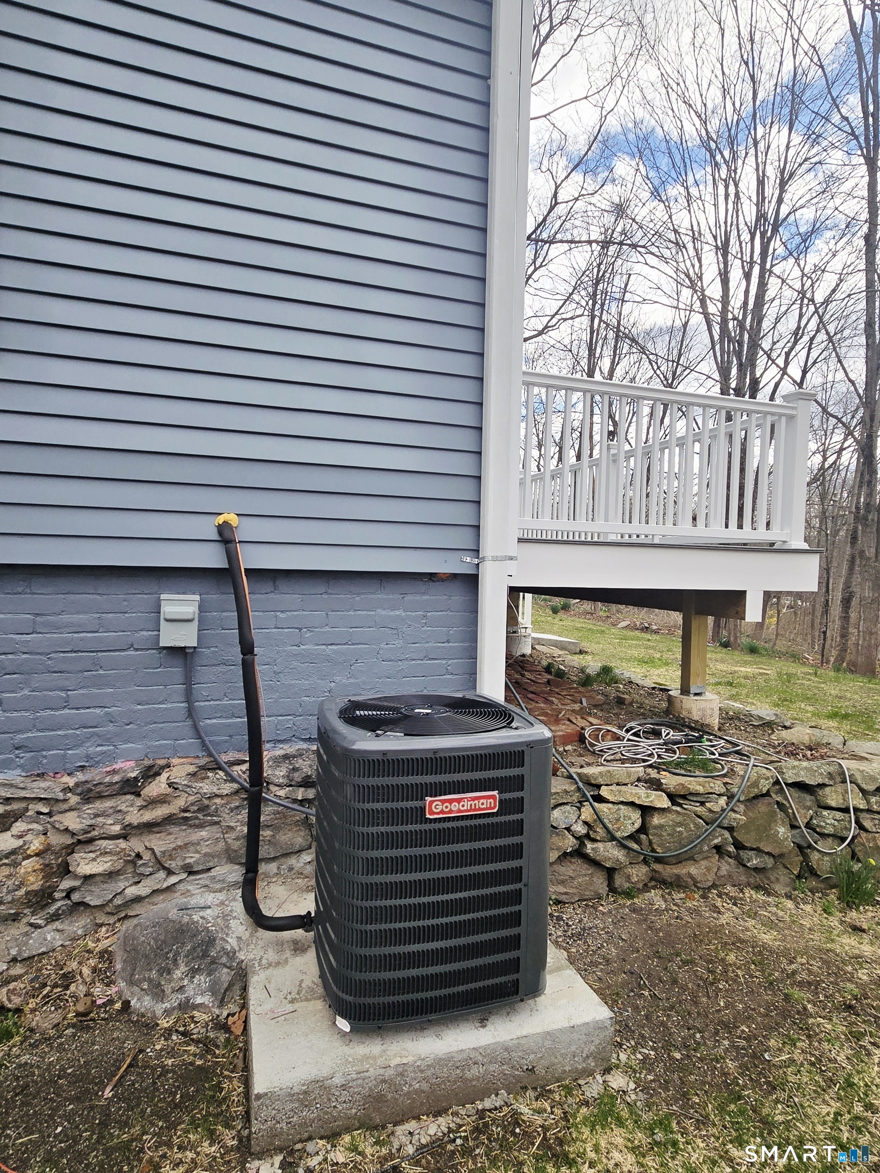 8 Pine Street Norwich CT 06360
