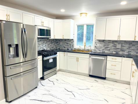 152 Richards Drive Monroe CT 06468