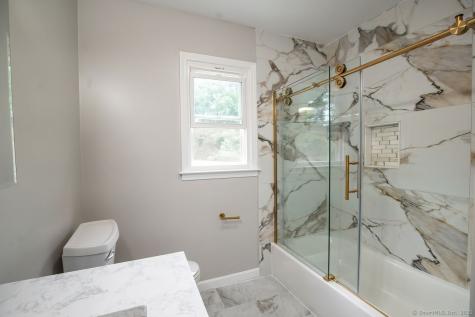 152 Richards Drive Monroe CT 06468