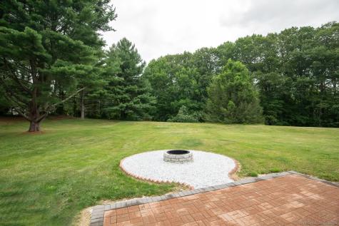 152 Richards Drive Monroe CT 06468