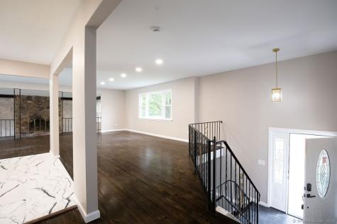 152 Richards Drive Monroe CT 06468