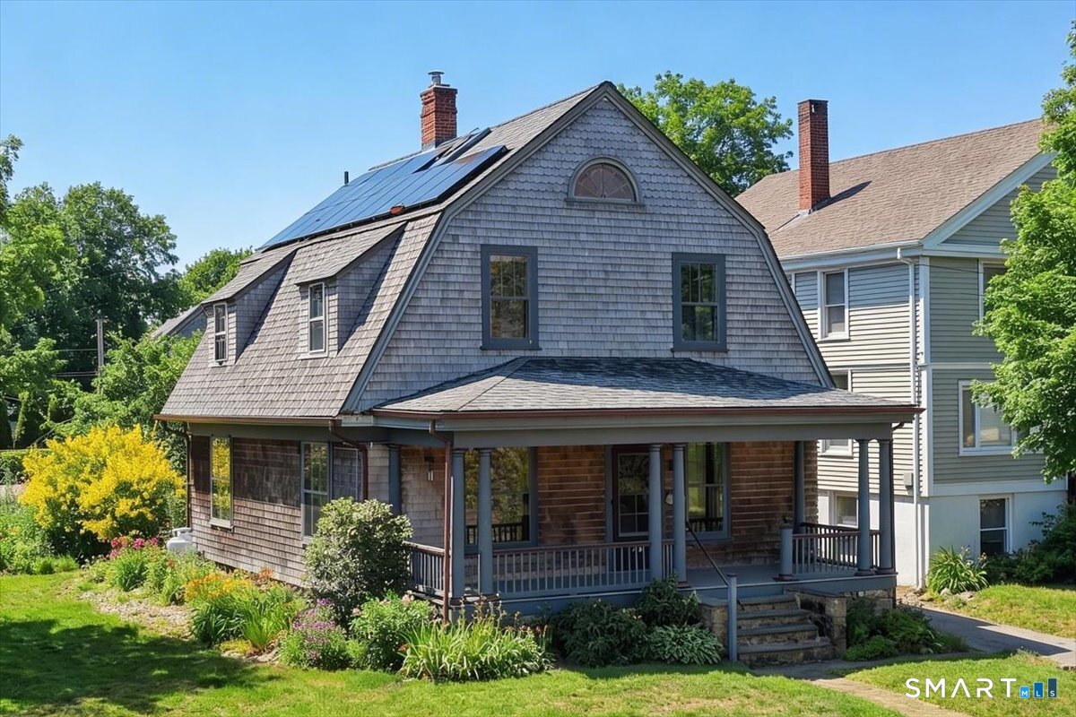 124 West Broad Street Stonington CT 06379