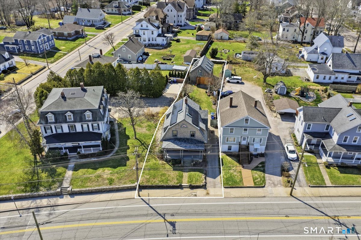 124 West Broad Street Stonington CT 06379