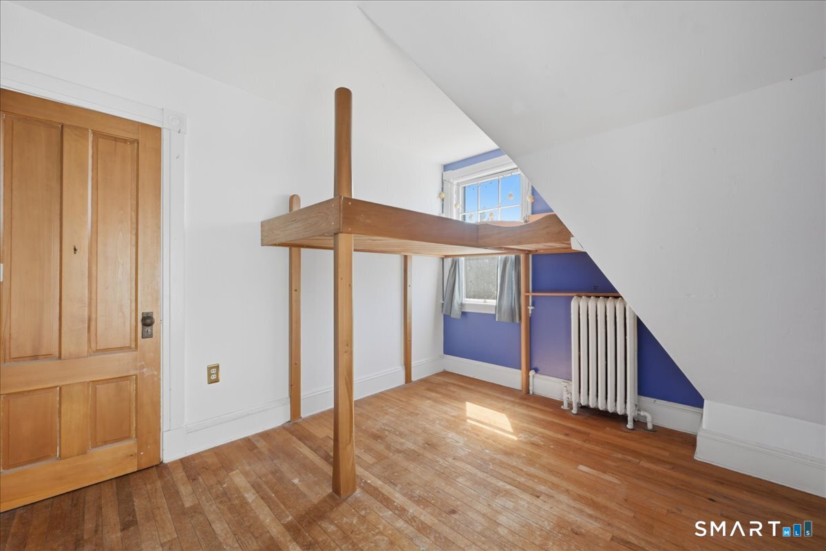 124 West Broad Street Stonington CT 06379