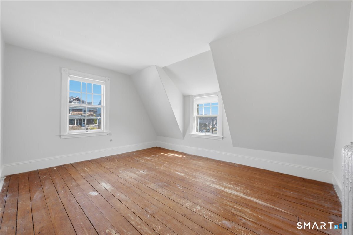 124 West Broad Street Stonington CT 06379