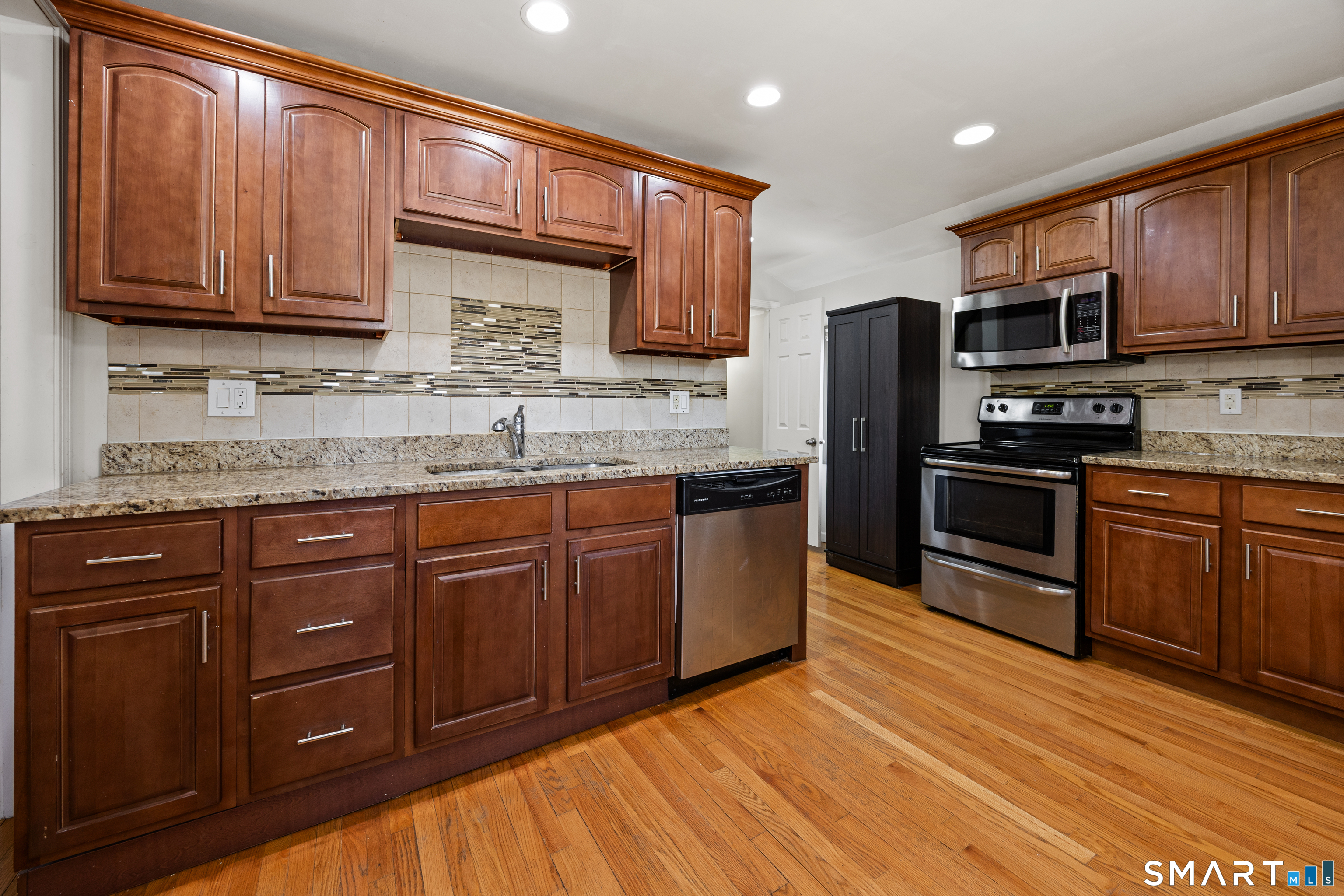 278 Hobart Street Southington CT 06489