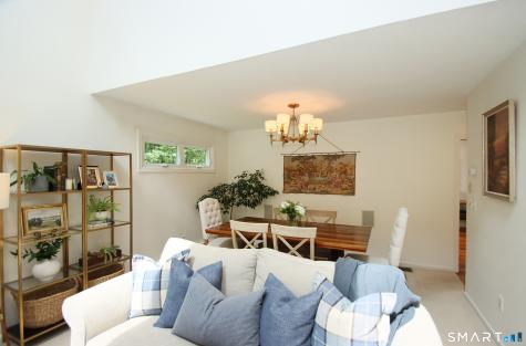 10 Old Village Lane Farmington CT 06085