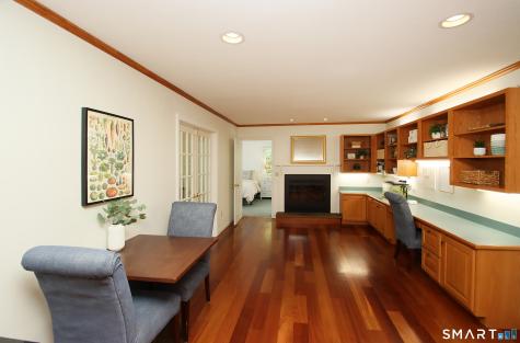 10 Old Village Lane Farmington CT 06085