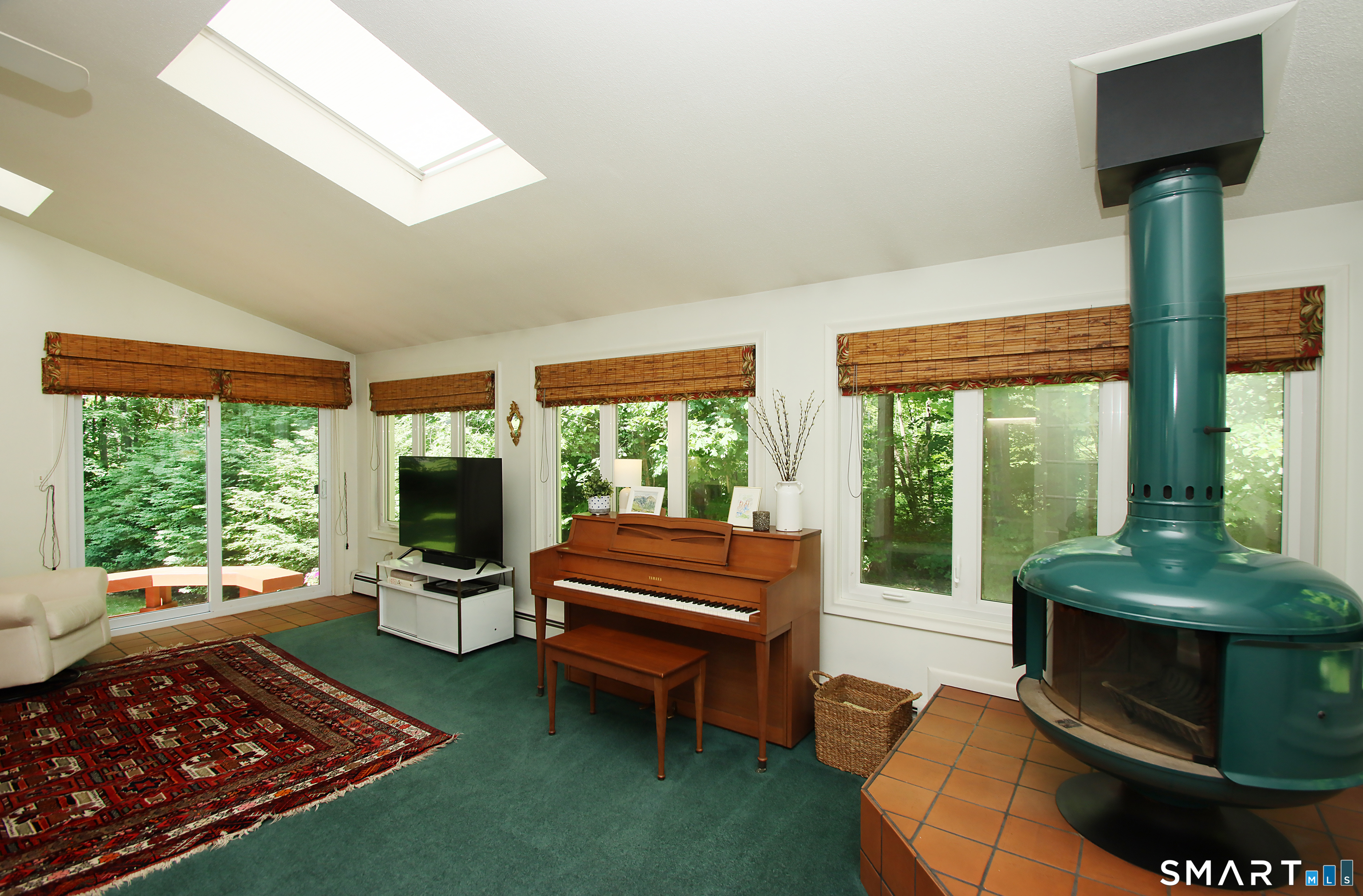 10 Old Village Lane Farmington CT 06085