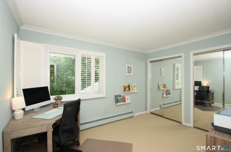 10 Old Village Lane Farmington CT 06085