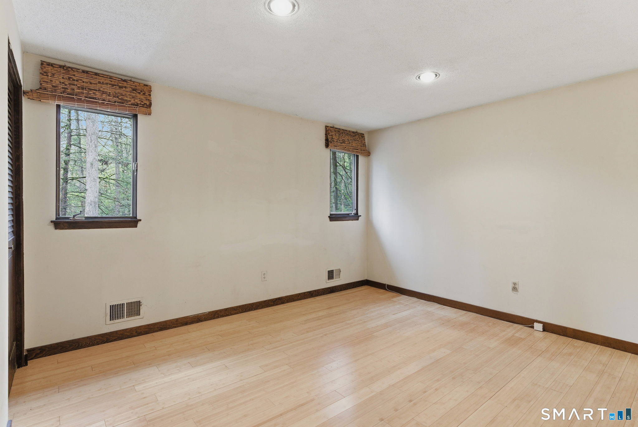 37 Tall Wood Hollow Avon CT 06001