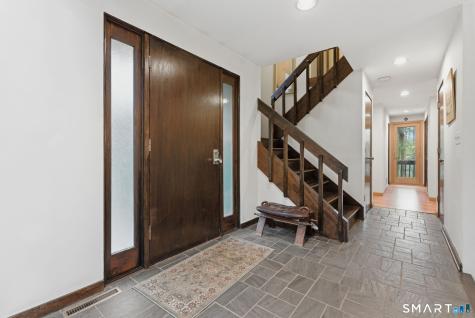 37 Tall Wood Hollow Avon CT 06001