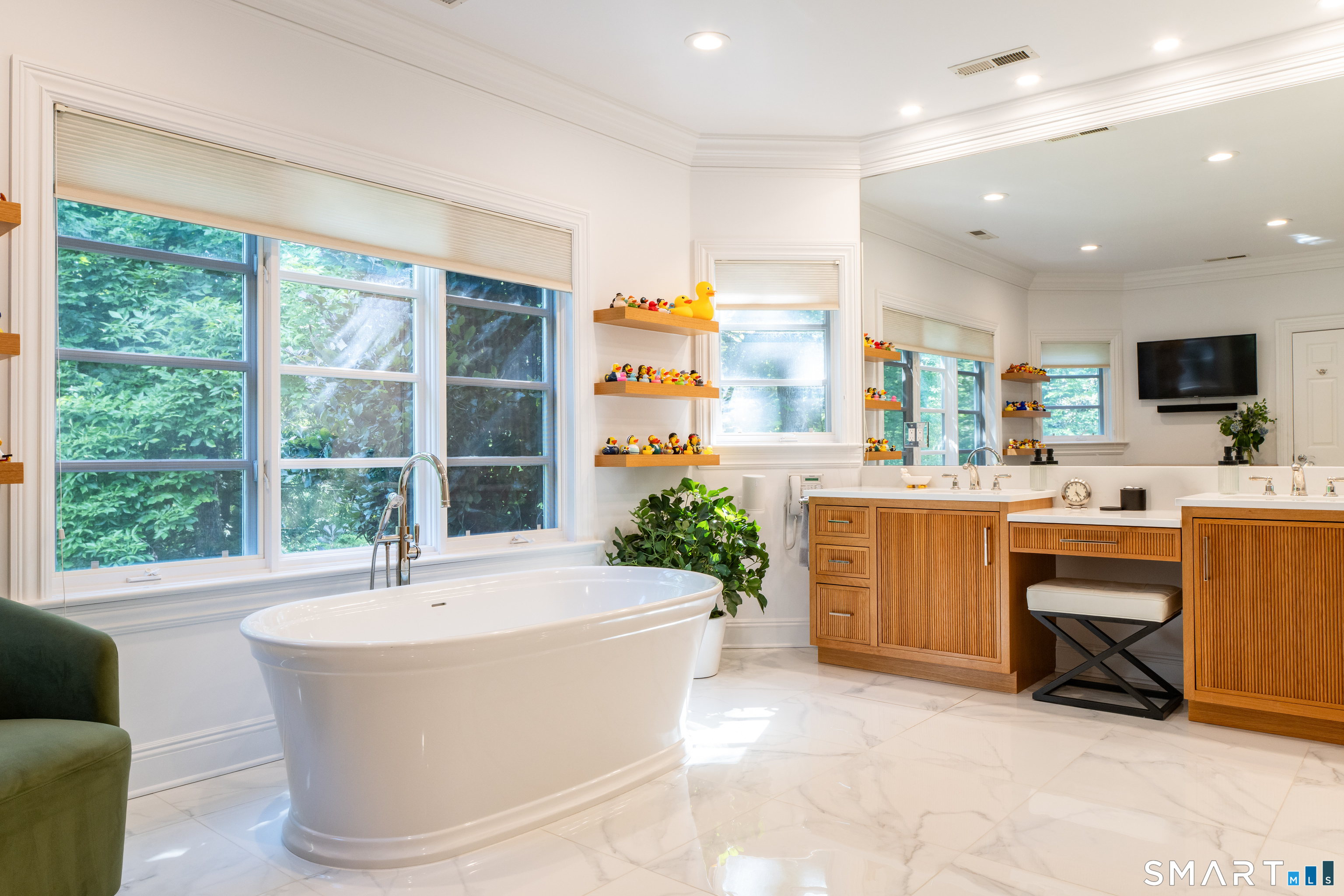 760 Smith Ridge Road New Canaan CT 06840