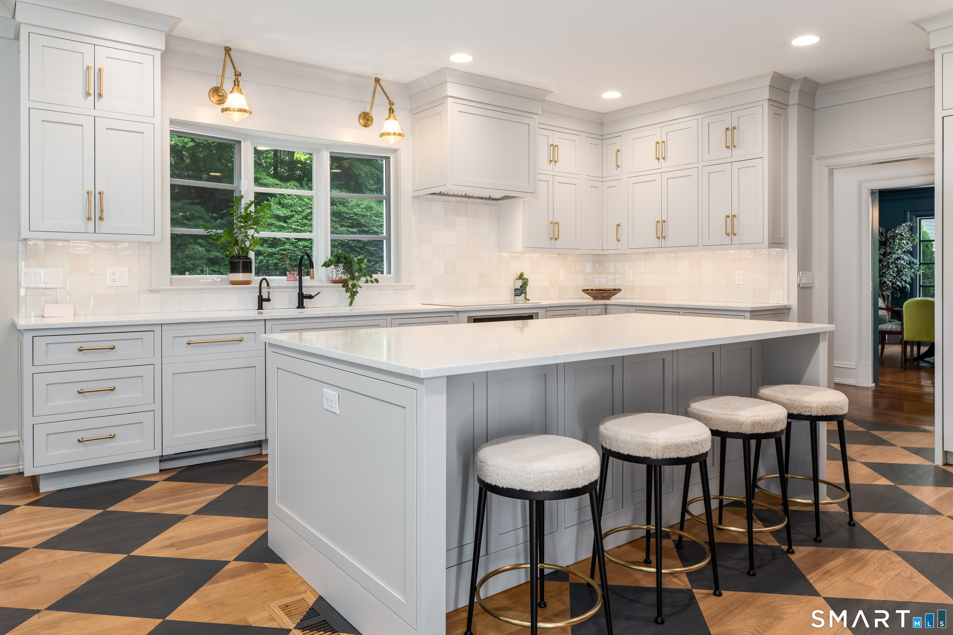760 Smith Ridge Road New Canaan CT 06840