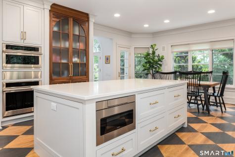 760 Smith Ridge Road New Canaan CT 06840