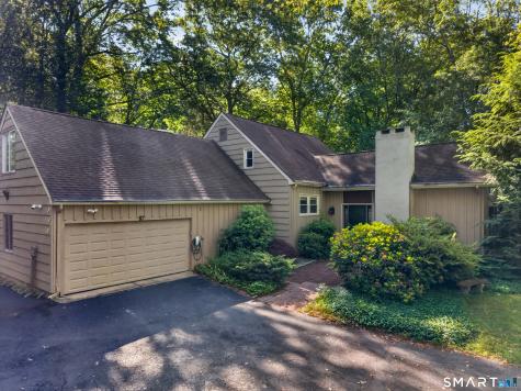 87 Grassy Hill Road Old Lyme CT 06371