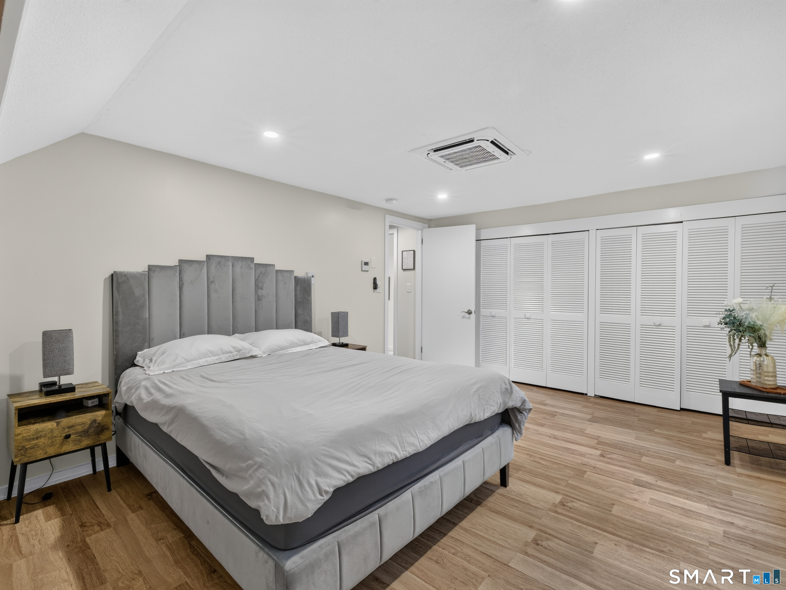 87 Grassy Hill Road Old Lyme CT 06371