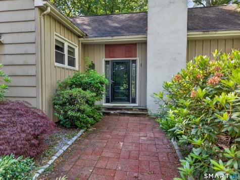 87 Grassy Hill Road Old Lyme CT 06371