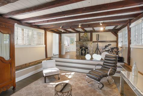 158 Hillspoint Road Westport CT 06880