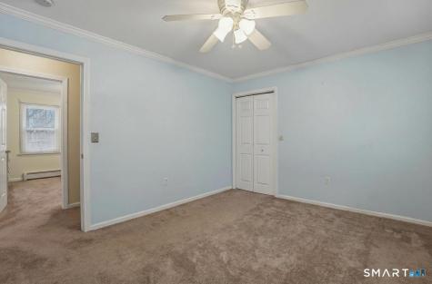 34 Nathan Hale Court Cheshire CT 06410