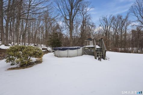 34 Nathan Hale Court Cheshire CT 06410