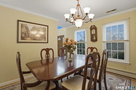 34 Nathan Hale Court Cheshire CT 06410