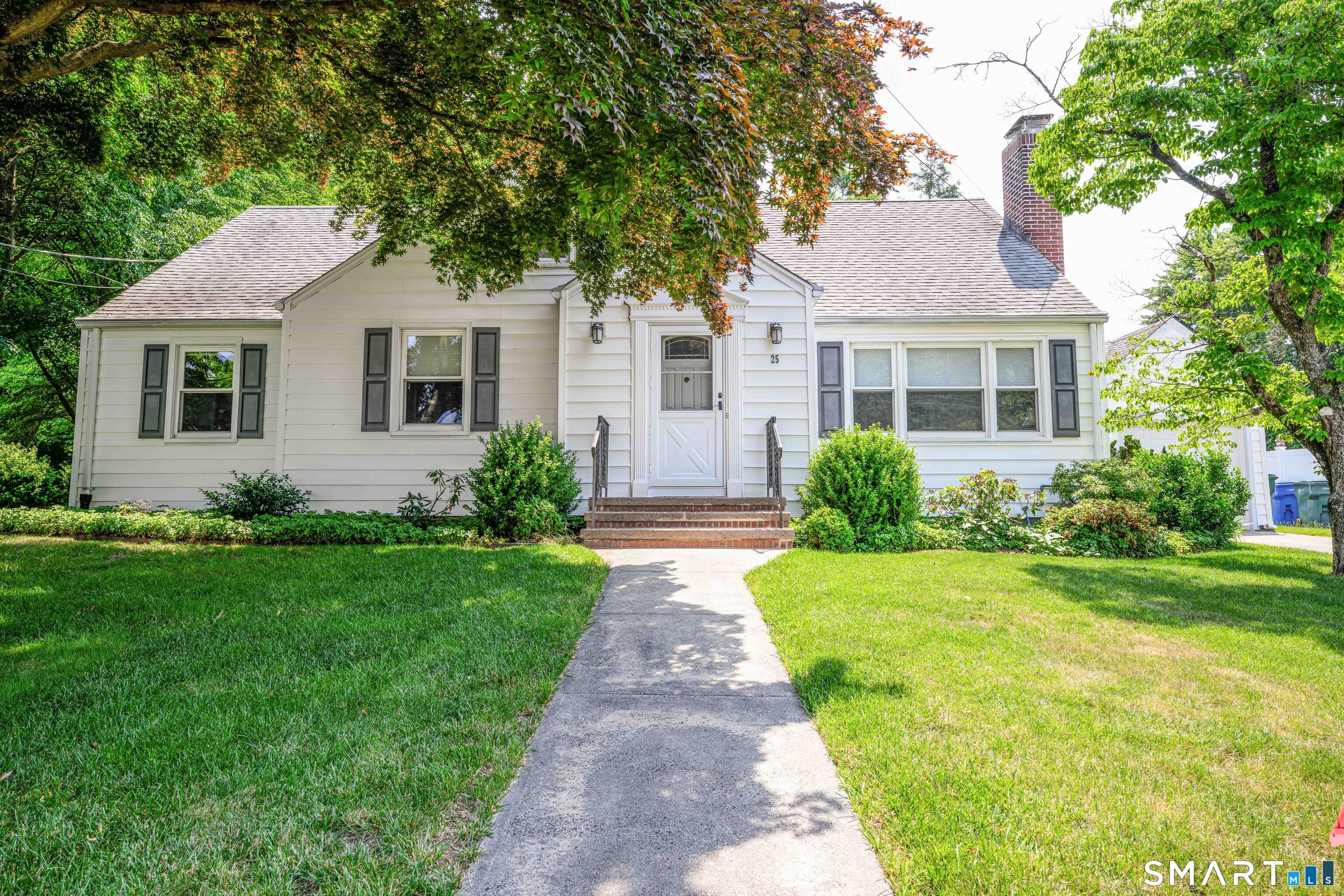 25 Wright Lane Hamden CT 06517
