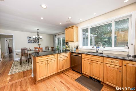 25 Wright Lane Hamden CT 06517