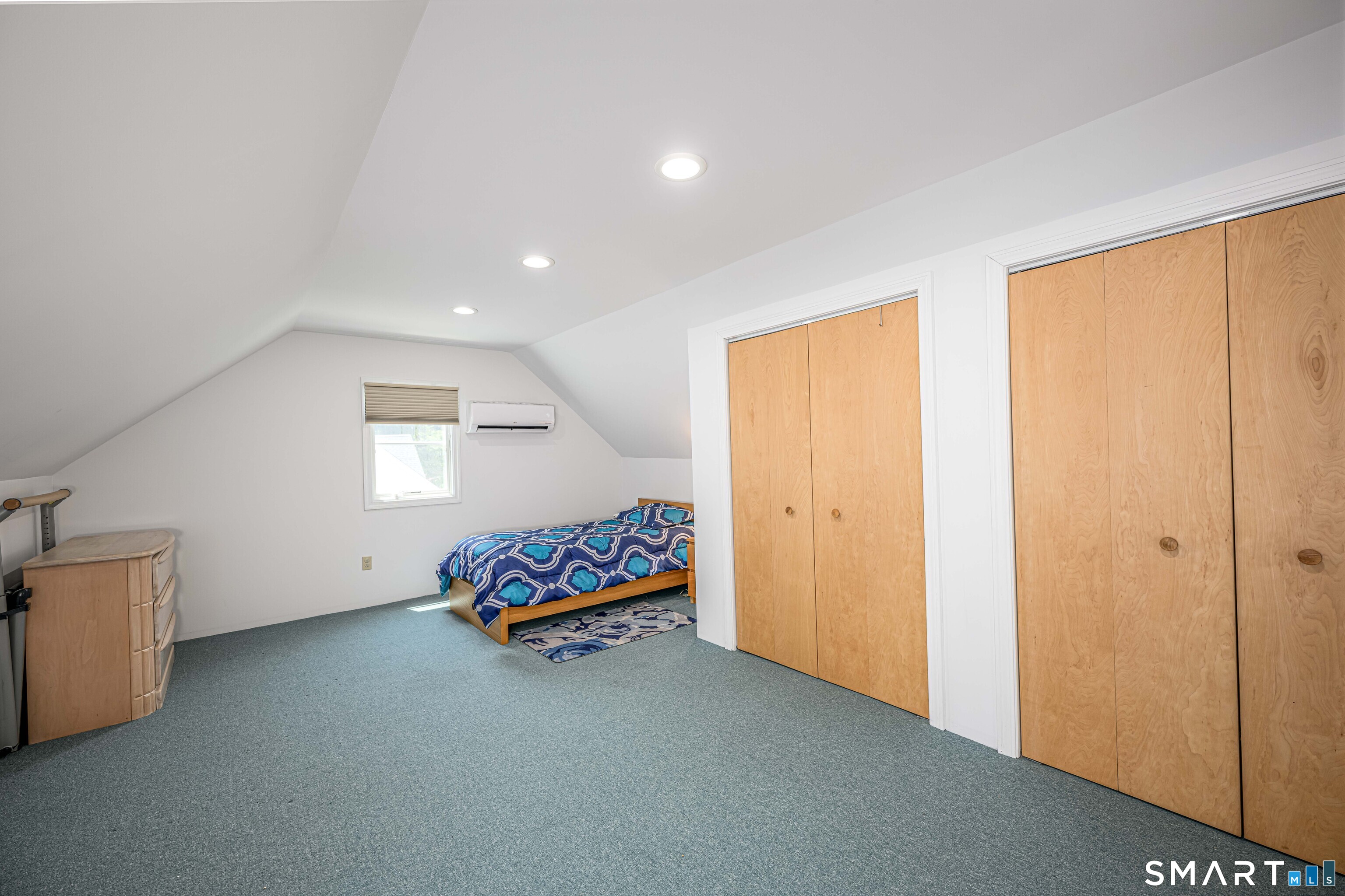 25 Wright Lane Hamden CT 06517