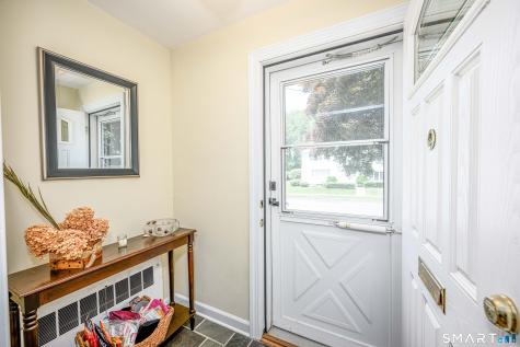 25 Wright Lane Hamden CT 06517