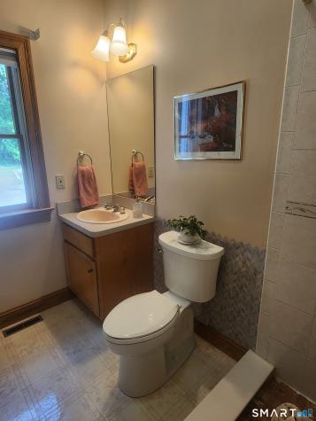 38 Emerald Glen Lane Salem CT 06420