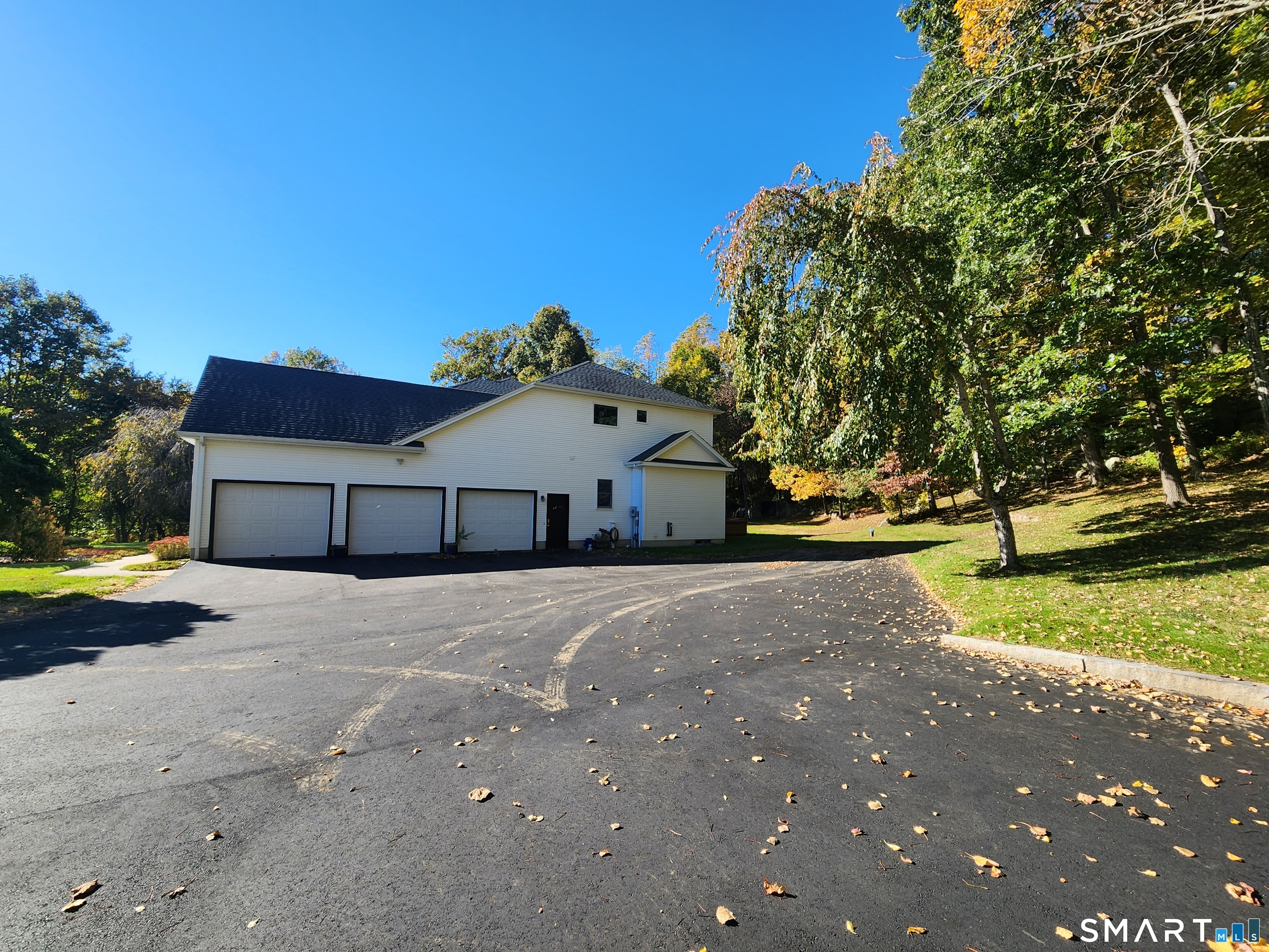 38 Emerald Glen Lane Salem CT 06420
