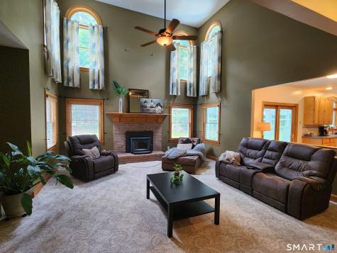 38 Emerald Glen Lane Salem CT 06420
