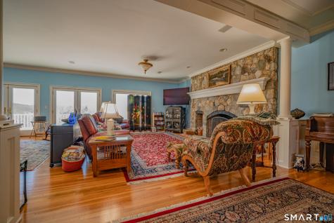 109 Long Meadow Hill Road Brookfield CT 06804