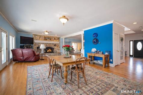 109 Long Meadow Hill Road Brookfield CT 06804