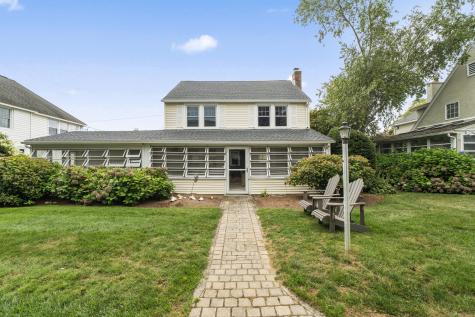 21 West Walk Clinton CT 06413